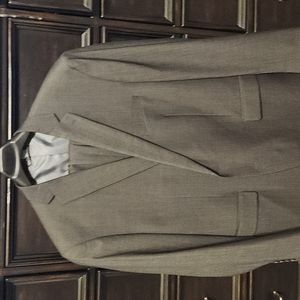 Claiborne grey suit sz 52 regular/ pants 42x30